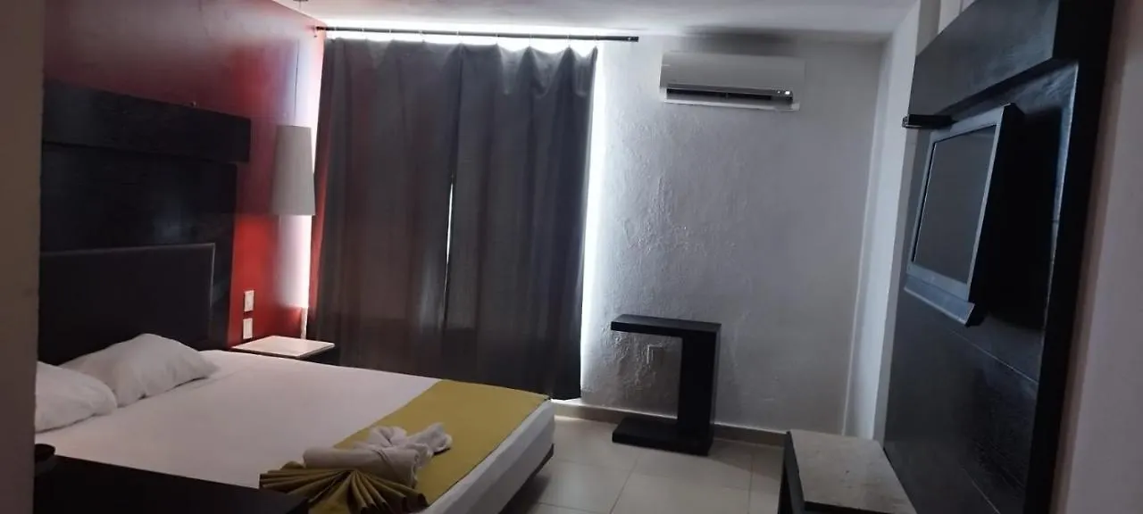 Blvd Hotel - 5Th Avenue, Playa Del Carmen